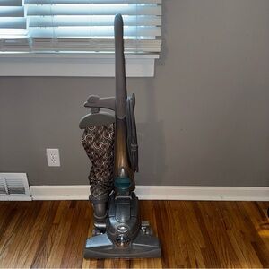 Kirby Sentria 2 G10 D Vacuum Cleaner (Tested Works Great!!)